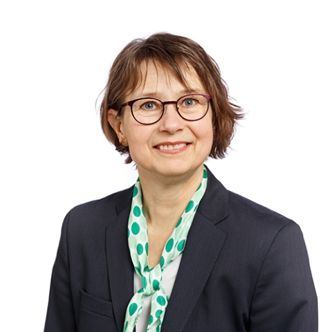 Oma Säästöpankin asiantuntija Satu Saari