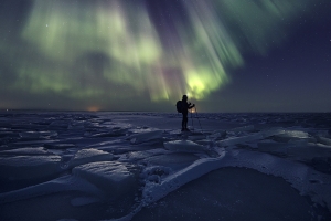 Revontulia taivaalla.